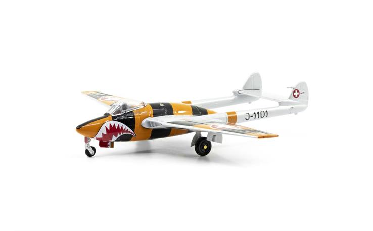 ACE 001011 Vampire DH-100 Mk.6 J-1101 Zielflugzeug Haifisch 1/72