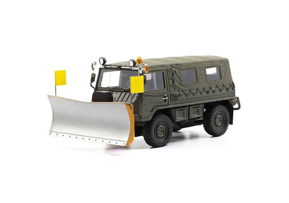 ACE 005542 Steyr-Puch Pinzgauer 710 M 4x4 mit Räumschild 1/43