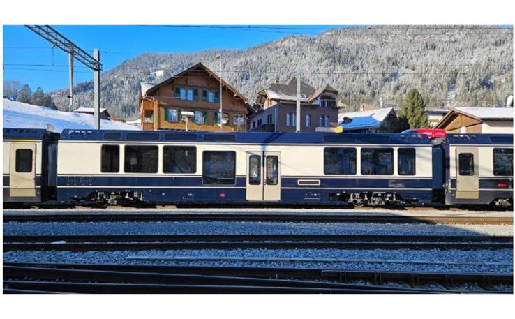 Bemo 3247321 MOB Bs 271 Niederflur-Panoramawagen GoldenPass Express, H0m