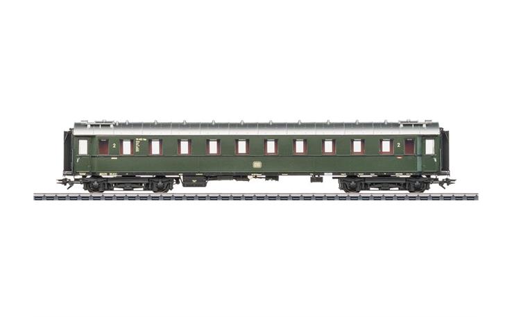 Märklin 042521 Schnellzugwagen B4üwe, 2. Kl. DB, H0 AC