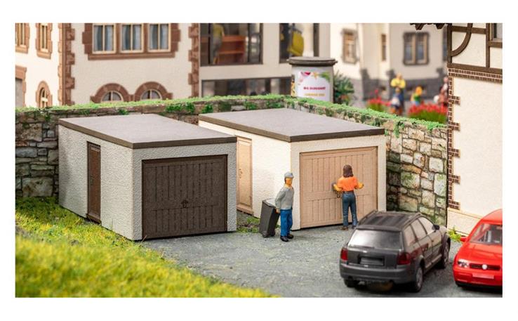 Noch 14677 L-C N Fertig-Garagen 2 Stück